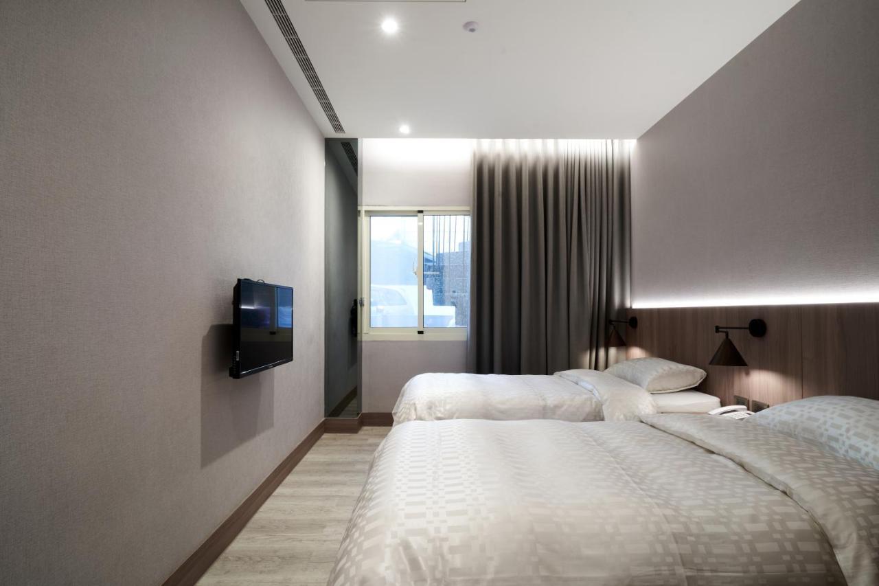 Yung An Business Hotel Dounan Exterior foto